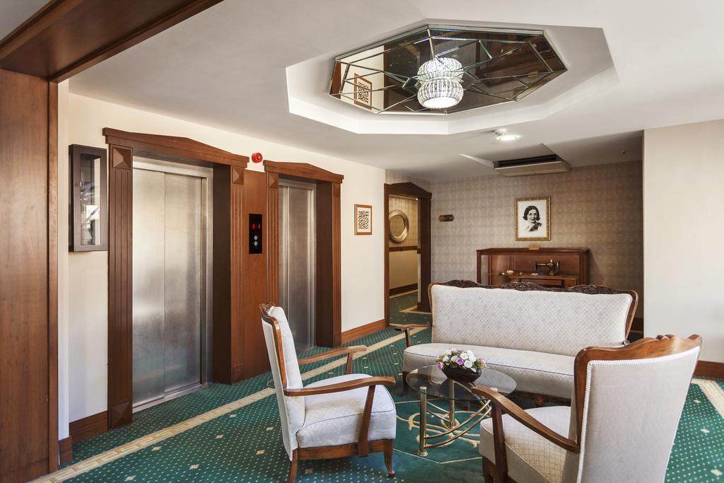 Izmir Palas Hotel Luaran gambar