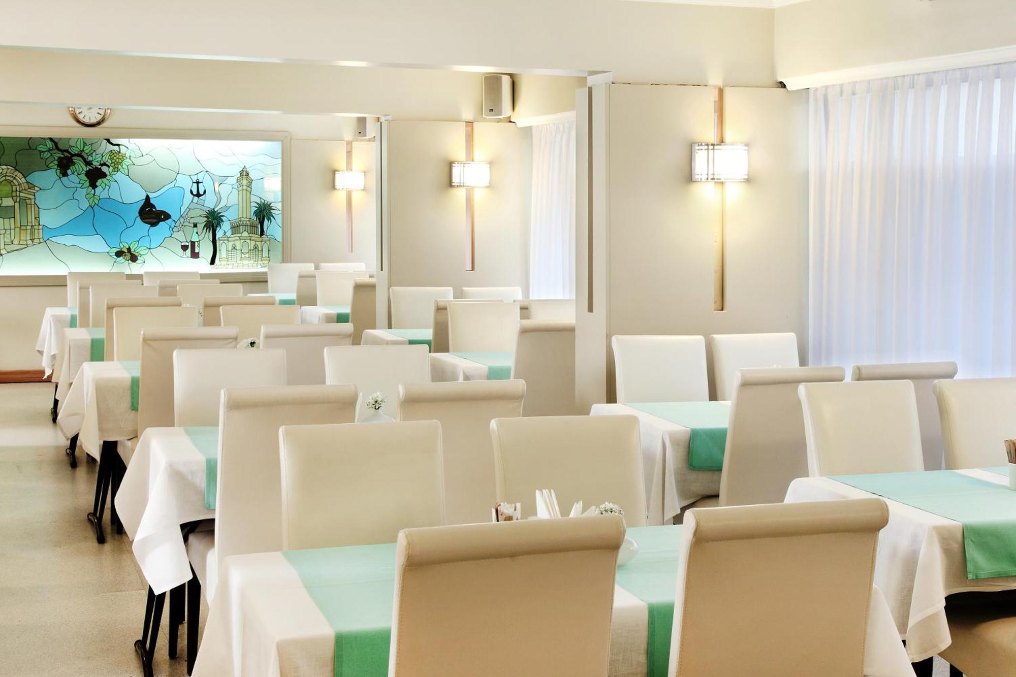 Izmir Palas Hotel Luaran gambar
