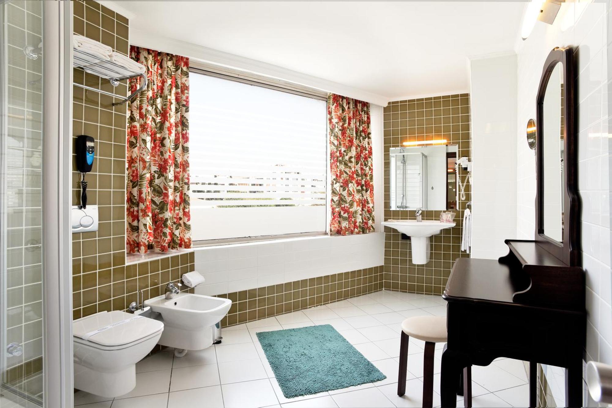 Izmir Palas Hotel Luaran gambar