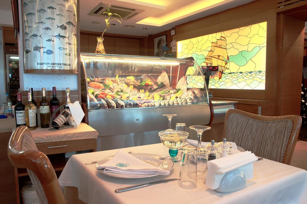Izmir Palas Hotel Luaran gambar